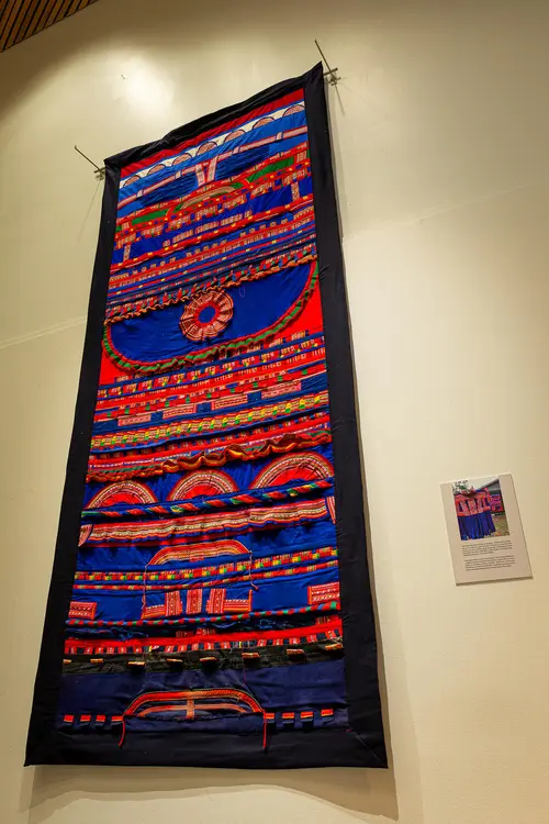 From the Earth I Have Come – Duodji Art Textile, Decolonisation and Language R